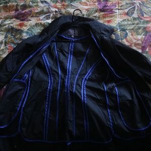 COLE HAAN - WOMANS RAIN COAT  - SIZE SMALL